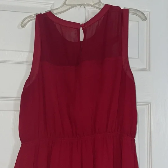 Red dress - Picture 3 of 4